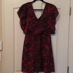 Red pattern mini dress